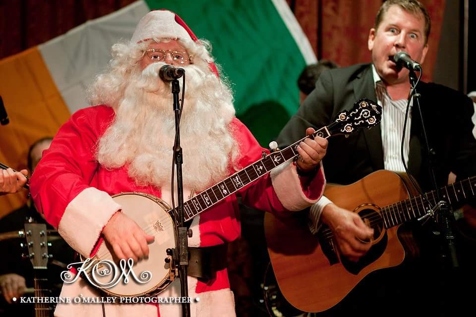 1000 likes on Facebook, John goes Santa @ Mick O'Malleys 2012