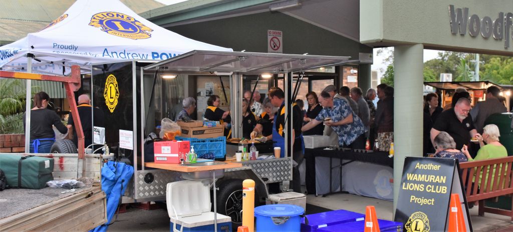 Wamuran Lions cooking barbecue @ SwineSong Woodford 2022